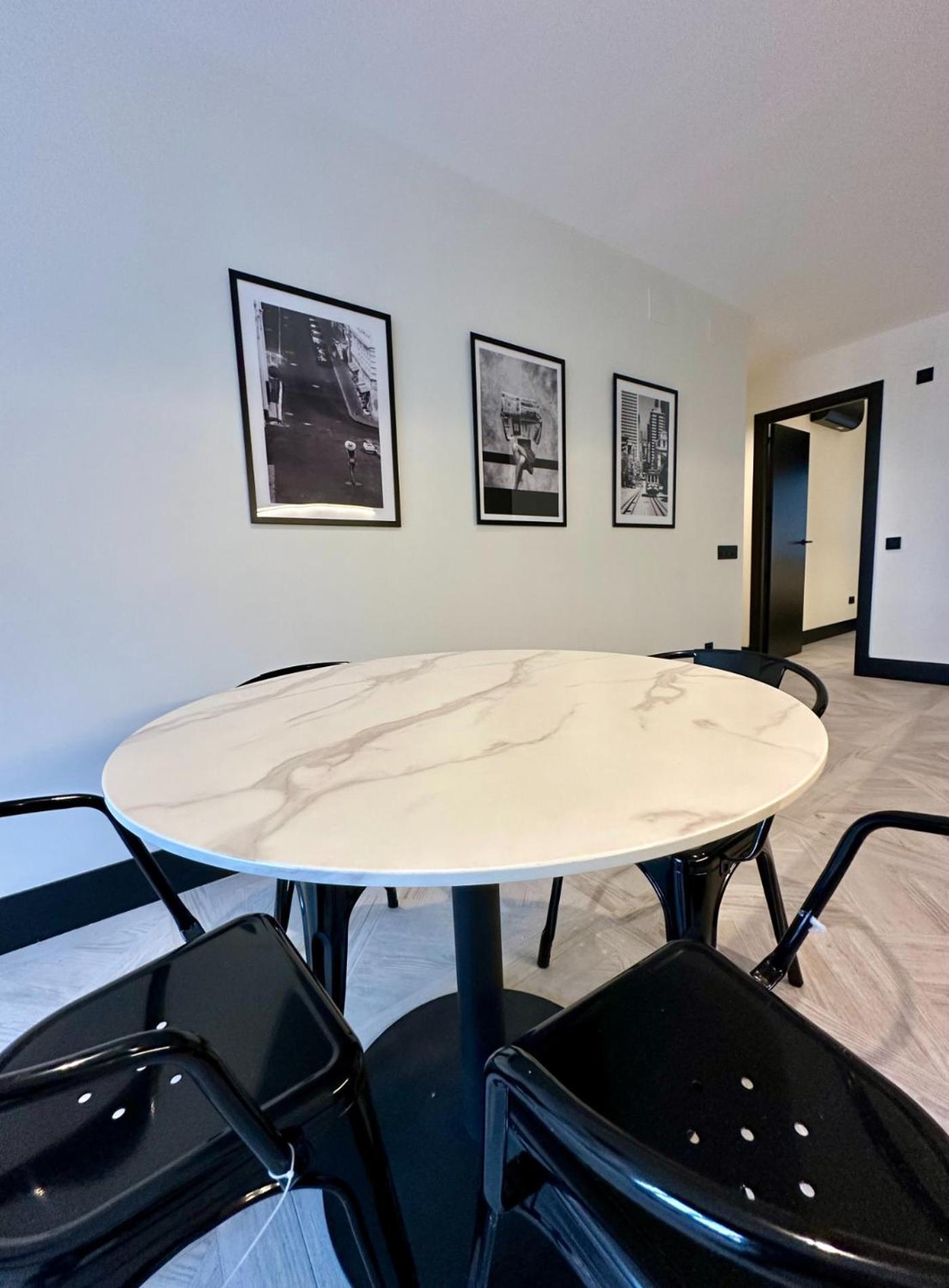 Sunny 6pax En Plaza Del Carmen-preciados E2 Apartment Madrid