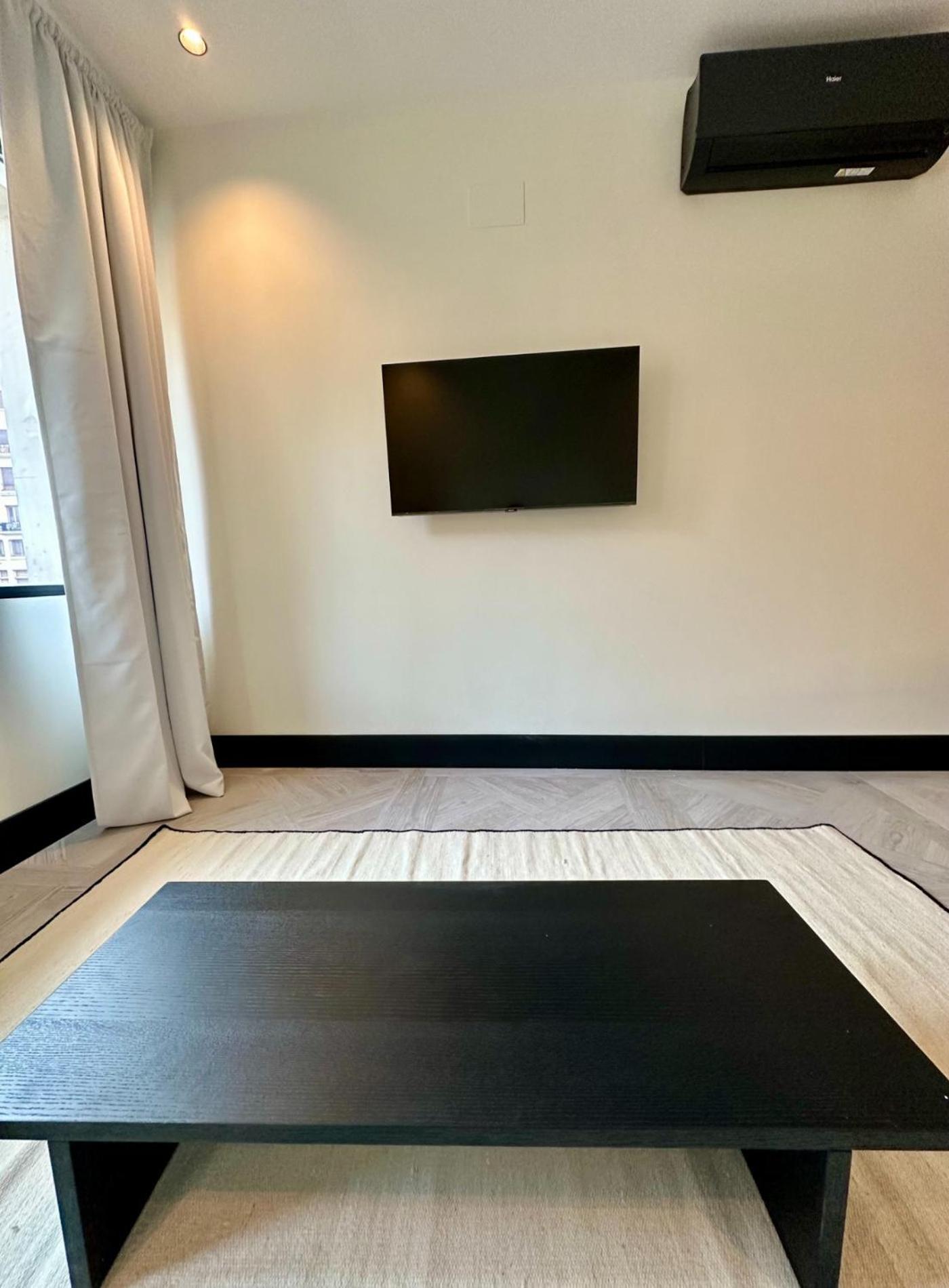 Apartment Sunny 6pax En Plaza Del Carmen-preciados E2 Madrid